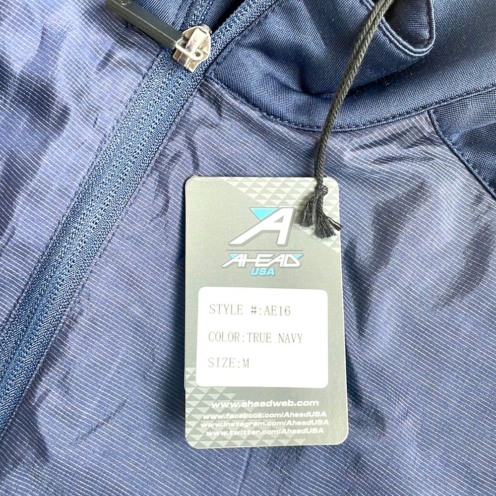 AHEAD golf jacket. - Picture 4 of 4